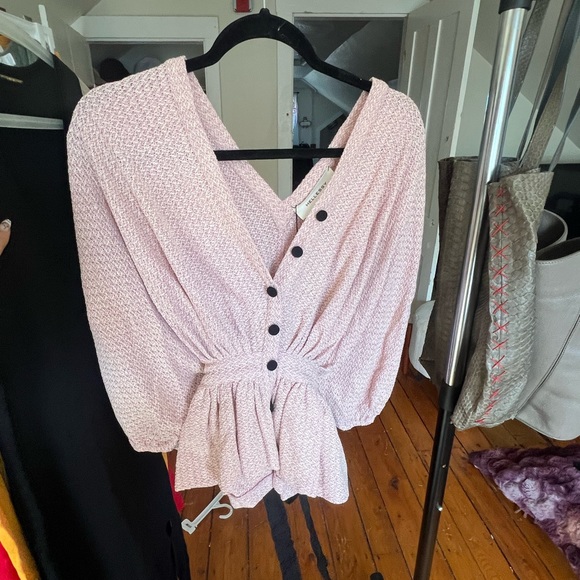 Hellesy Pink Tie Blouse - Picture 3 of 4